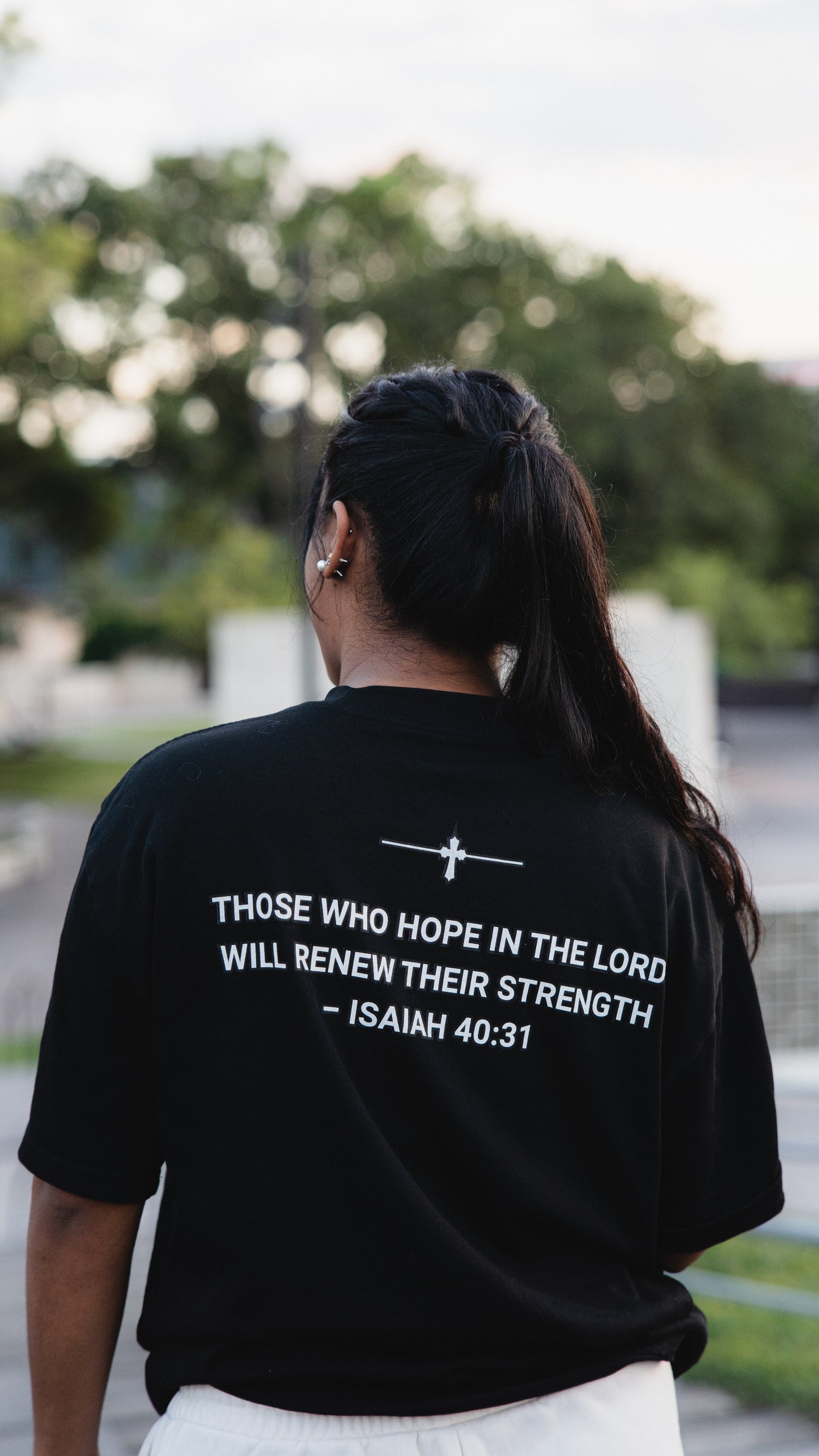 Isaiah 40:31 Tee